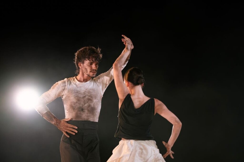 No (Grec Festival de Barcelona 2025 / Fira Mediterrania / Centro de Danza Matadero)